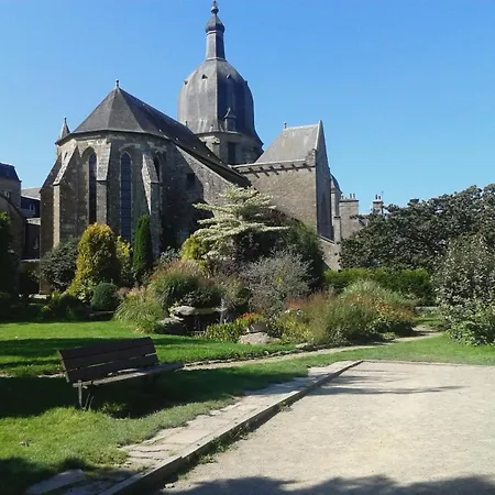 Beautiful Village Close To Attractions Ferienhaus