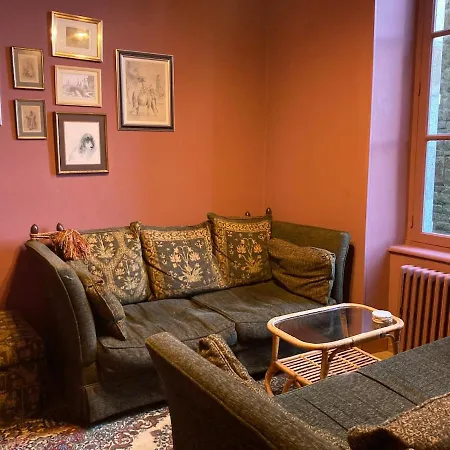 Ferienhaus Beautiful Village Close To Attractions *