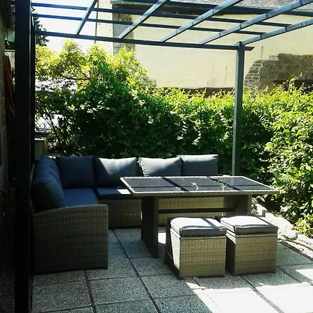 Beautiful Village Close To Attractions Holiday home