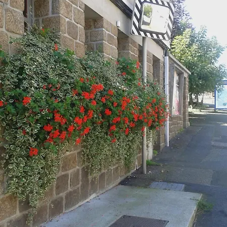 Beautiful Village Close To Attractions Saint-Sever-Calvados