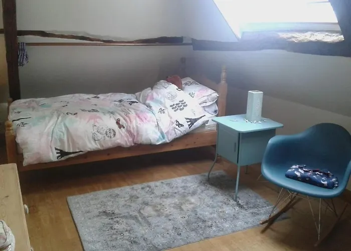 Vakantiehuis Beautiful Village Close To Attractions Saint-Sever-Calvados