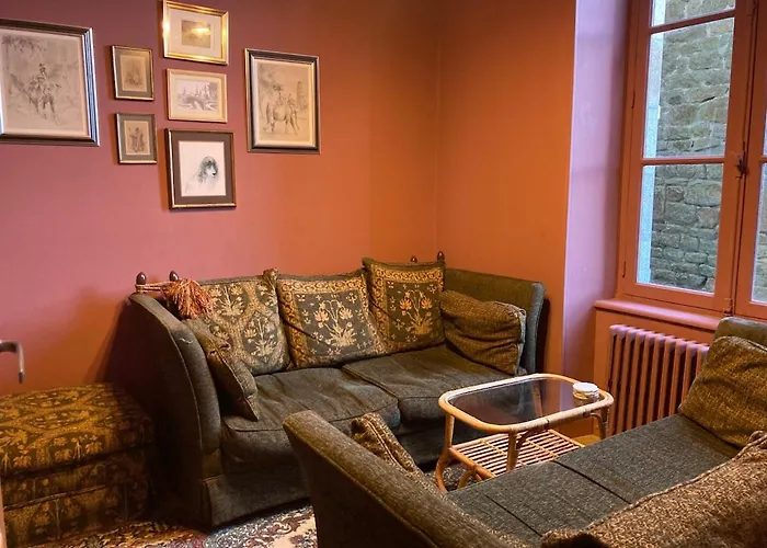 Vakantiehuis Beautiful Village Close To Attractions *